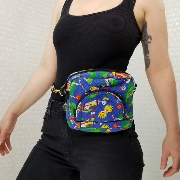 Vintage Handbags - 1990s golf themed quilted convertible bag